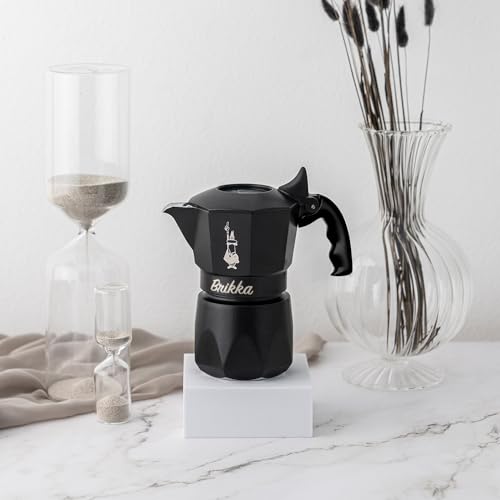 【日本限定色】BIALETTI(ビアレッティ) ブリッカ ブラック 2カップ 直火式 (コーヒーメーカー エスプレッソメーカー マキネッタ) 中間 画像